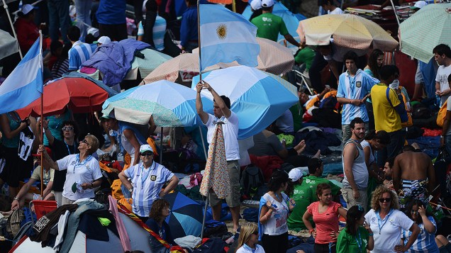 Movimentação na praia de Copacabana durante a Jornada Mundial da Juventude