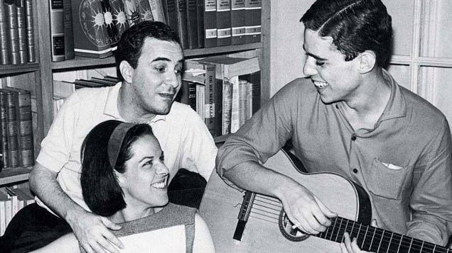 João Gilberto com Miucha e Chico Buarque