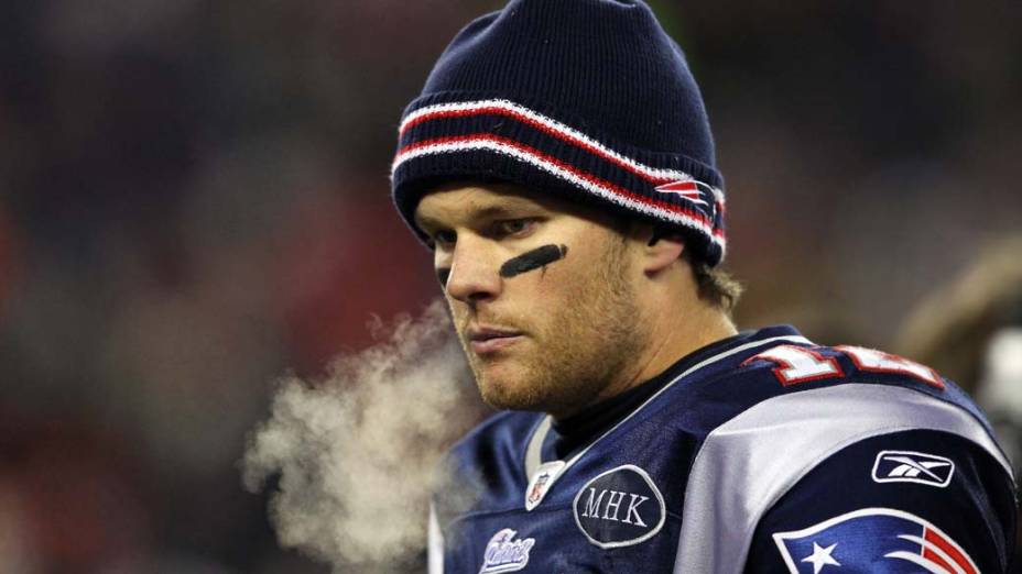 Tom Brady durante partida do "New England Patriots" contra o "Denver Broncos"