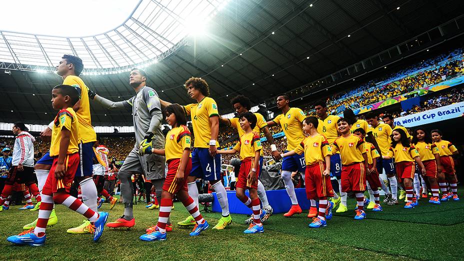 O duro empate entre Brasil e México, no Castelão, em Fortaleza, na segunda rodada da fase de grupos da Copa do Mundo