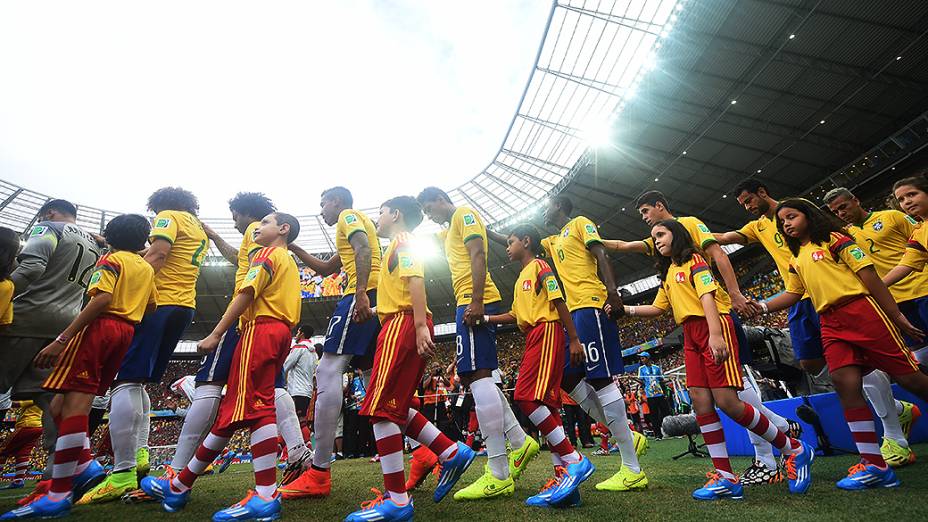 O duro empate entre Brasil e México, no Castelão, em Fortaleza, na segunda rodada da fase de grupos da Copa do Mundo