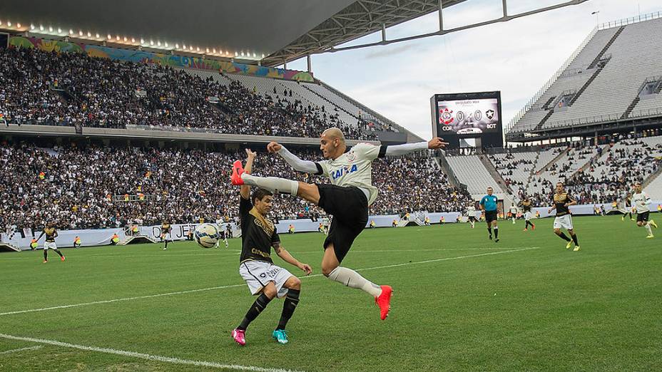 Partida entre Corinthians e Botafogo, em São Paulo