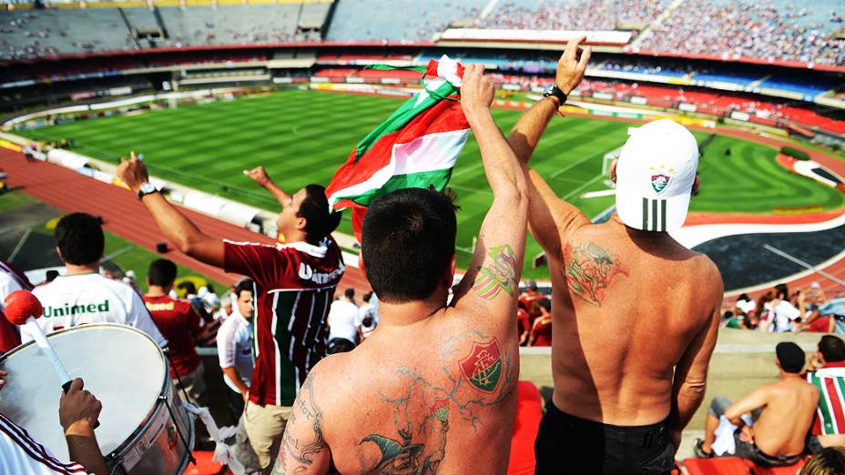 Torcida antes da partida entre São Paulo e Fluminense, no estádio do Morumbi