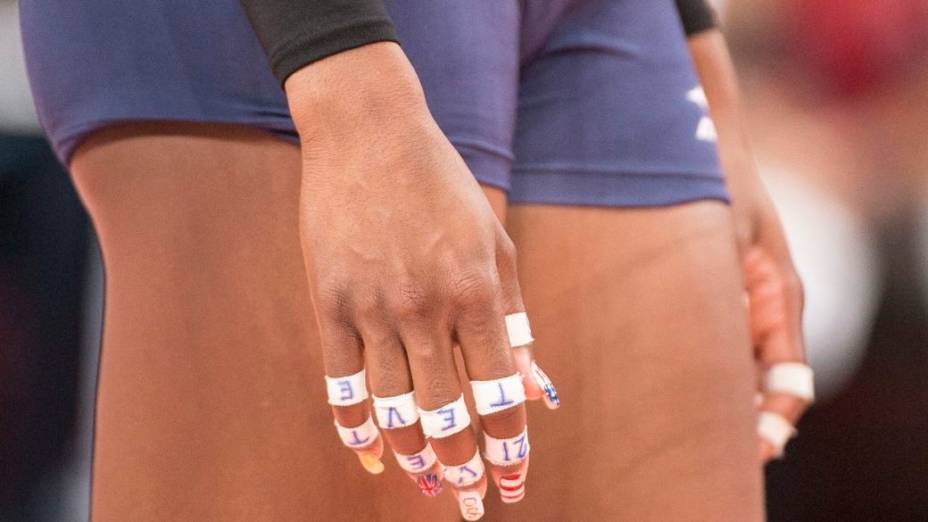 Detalhe das unhas de atleta olímpica