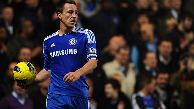 John Terry nega que tenha proferido insultos racistas