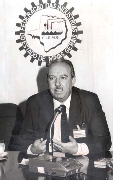 José Alencar, em 1987, quando era vice-presidente da FIEMG