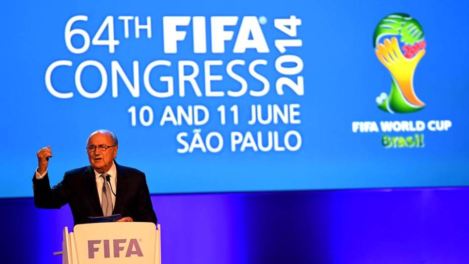 O presidente da Fifa Joseph Blatter discursa no Congresso da Fifa em São Paulo