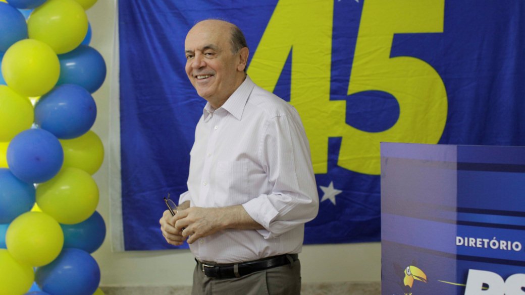 José Serra vota em prévia do PSDB para definir o candidato à prefeitura de São Paulo