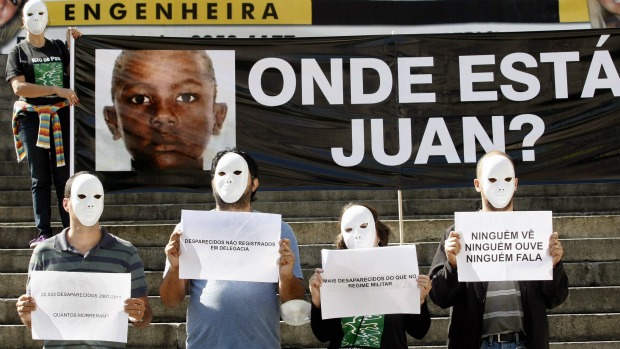 Manifestação no Rio de Janeiro pede notícias do menino Juan e de outros desaparecidos