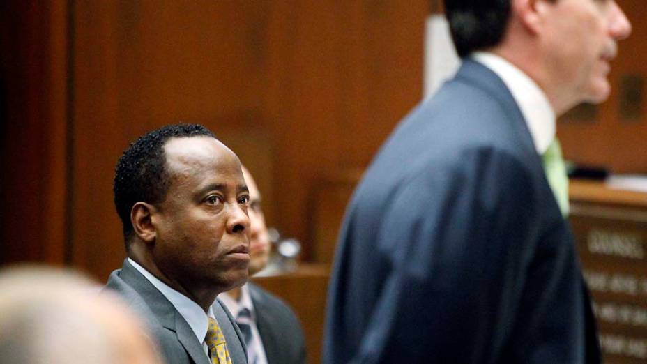 O médico Conrad Murray durante o segundo dia de julgamento pela morte de Michael Jackson, em Los Angeles