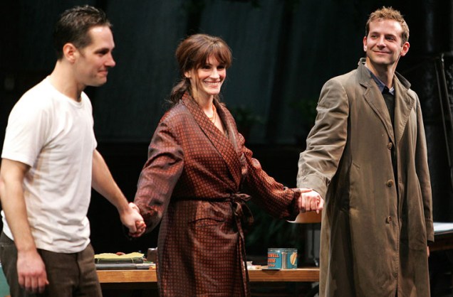 Com os atores Paul Rudd e Bradley Cooper, estrelou em 2006 a peça Three Days of Rain em Nova York.