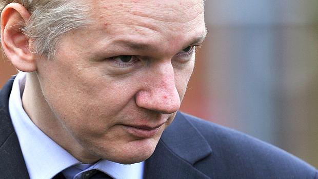 WikiLeaks: Chineses são os que mais censuram, diz Assange