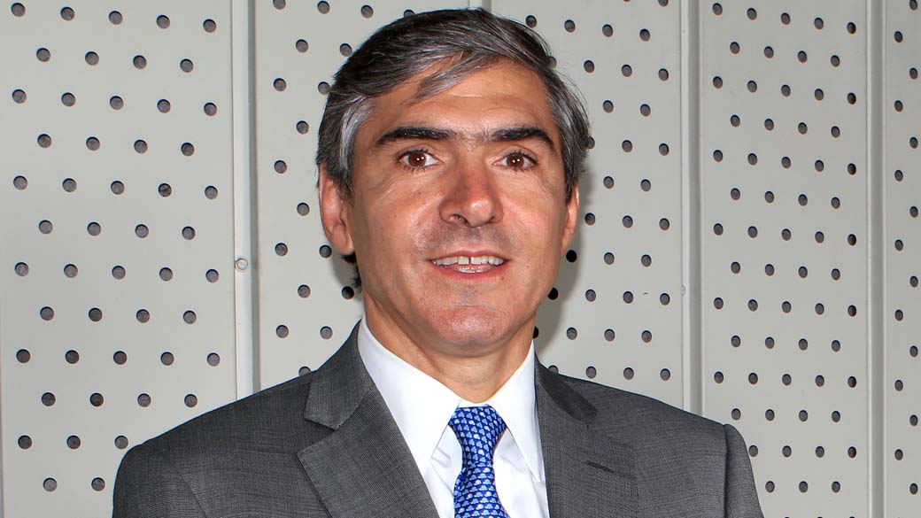 Disputa entre Ternium e Grupo Nippon resultou na demissão do presidente da Usiminas, Julián Eguren