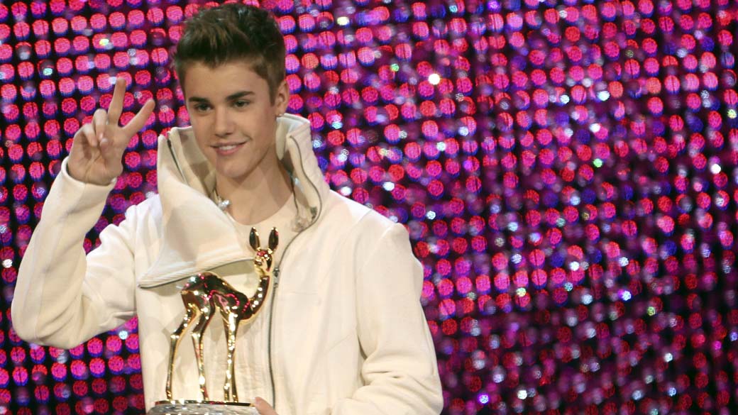 Justin Bieber durante o "Bambi Awards 2011", na Alemanha