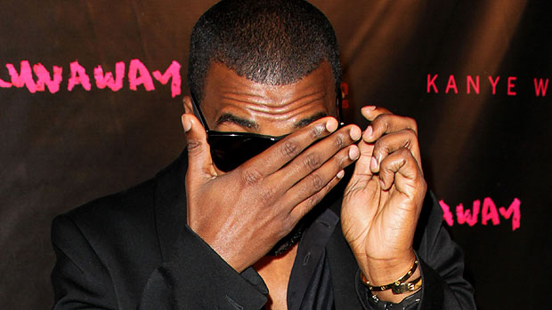 Kanye West na première do filme 'Runaway'