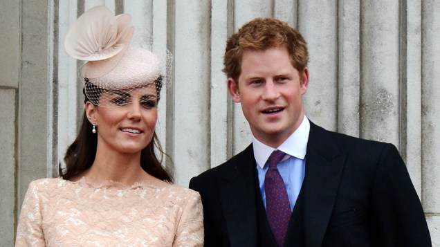 A duquesa de Cambridge, Kate Middleton, e o príncipe Harry