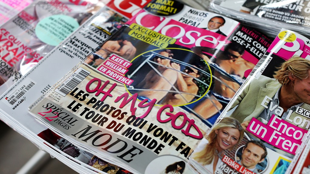 Revista francesa publica fotos de Kate Middleton de topless. Imagens foram feitas durante férias do casal real na França