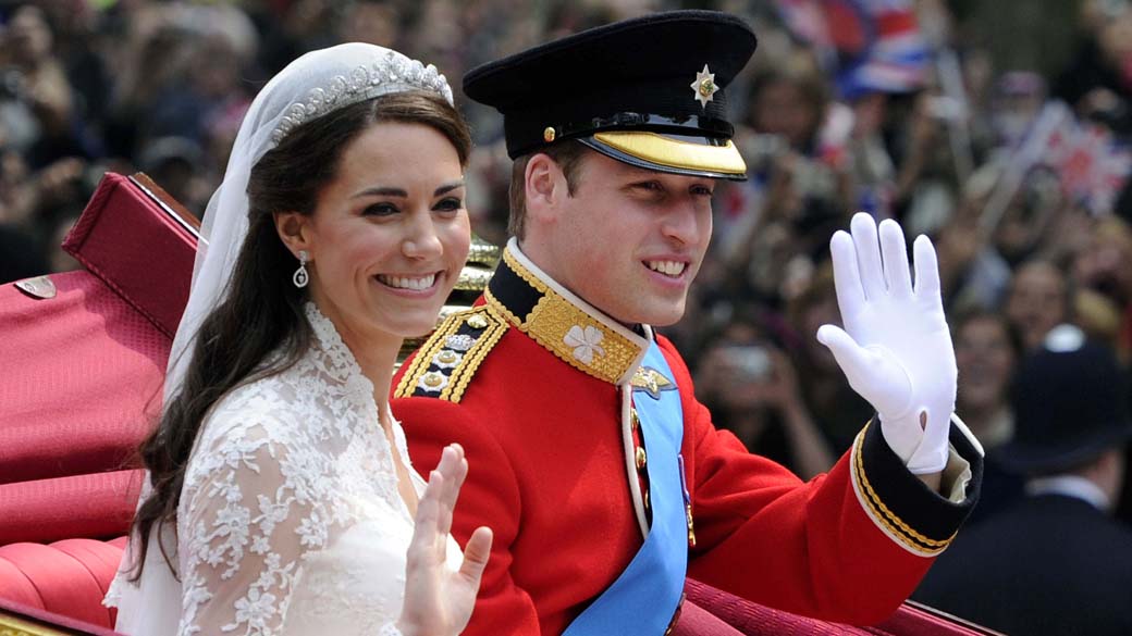 Príncipe William e Kate Middleton após cerimônia na Abadia de Westminster, Inglaterra
