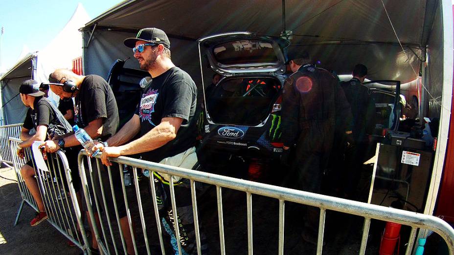 O piloto Ken Block e da equipe Hoonigan Racing Division, na etapa que abre a temporada 2013 dos X Games e do Campeonato Global de RallyCross em Foz do Iguaçu (PR)