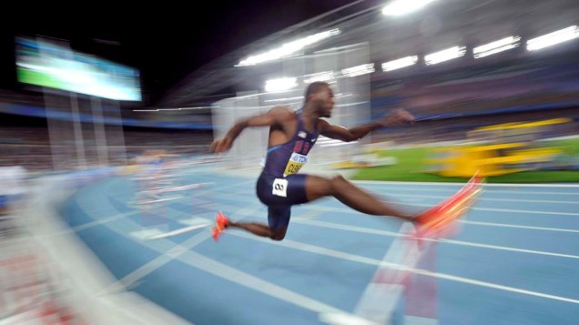 O americano Kerron Clement durante a prova de 400 metros com barreiras no Mundial de Atletismo em Daegu, Coreia do Sul