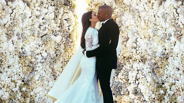 Foto do casamento de Kim Kardashian e Kanye West