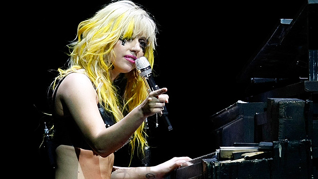 A cantora Lady Gaga em apresentação