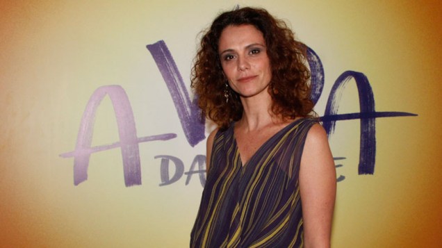  <br><br>  Renatta Gomes, atriz da novela "A vida da gente", durante festa de lançamento - 25/09/2011