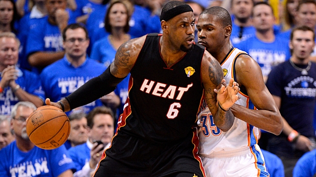 LeBron James, do Miami Heat, e Kevin Durant, do Oklahoma City Thunder, travaram um duelo eletrizante nas finais de 2012