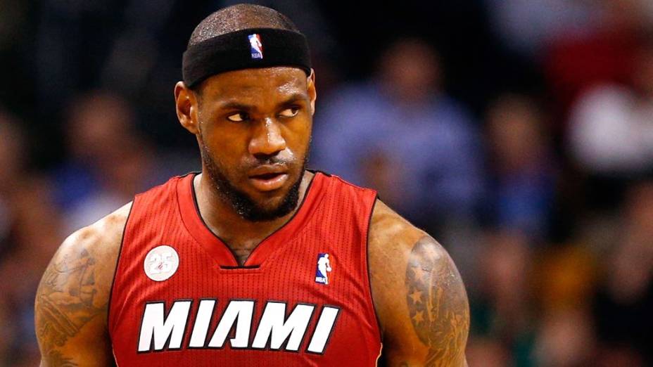 LeBron James comanda mais uma vitória histórica do Miami Heat, em Boston