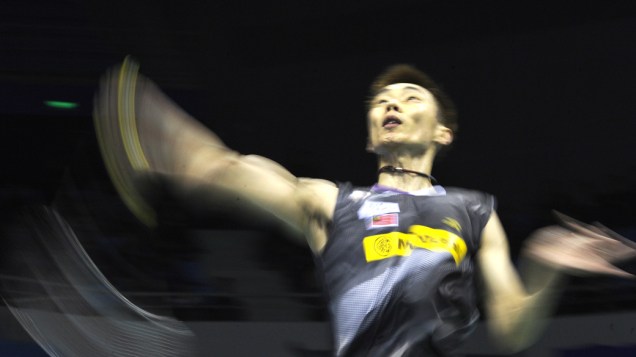 O malasiano Lee Chong Wei durante partida contra o japonês Sasaki Sho no Campeonato Mundial de Badminton na China