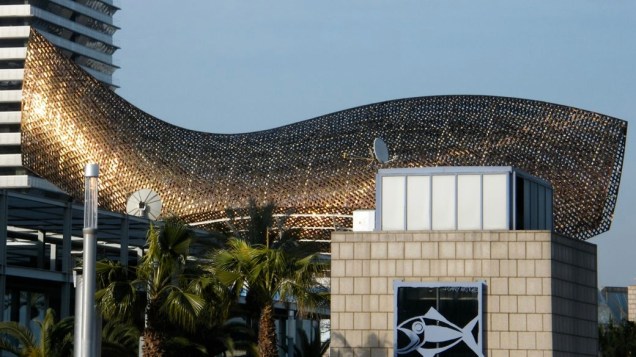 Port Olímpic, em Barcelona, área revitalizada graças à Olimpíada de 1992