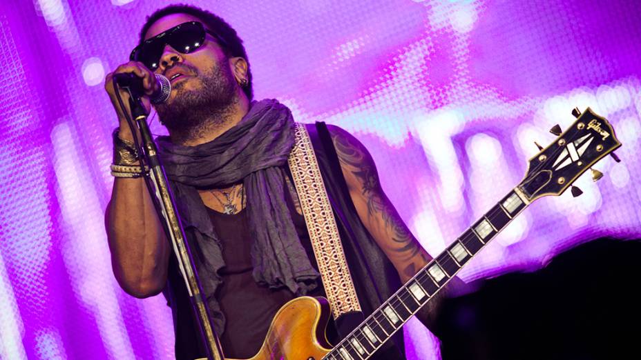 Lenny Kravitz durante o show no palco Mundo, no quinto dia do Rock in Rio, em 30/09/2011