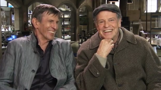 Leonard Nimoy e John Noble falam sobre seus personagens em Fringe