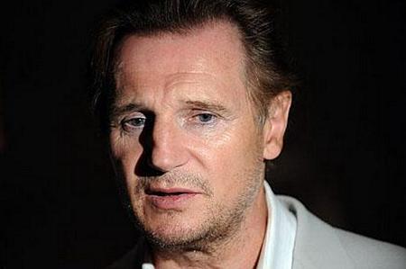 Neeson: 'orgulho de ser americano'