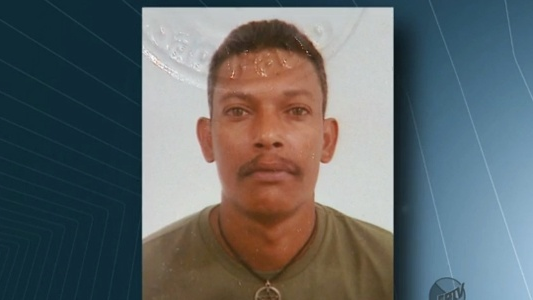 Homem sofre tentativa de linchamento em Araraquara (SP). Mauro Rodrigo Muniz foi agredido por engano, pois o alvo seria o irmão, acusado de bater na esposa
