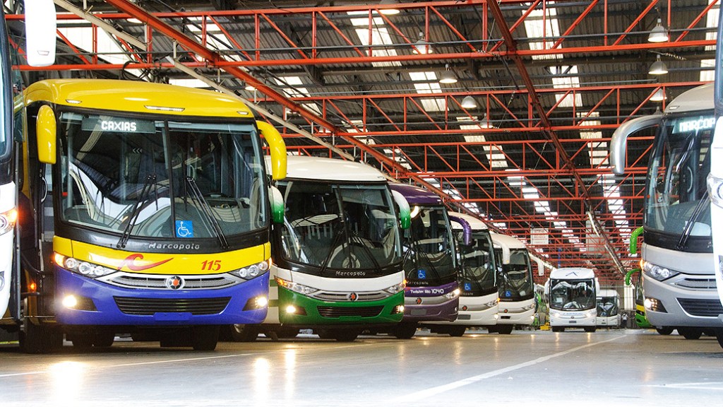 Fábrica da ônibus da Marcopolo em Caxias do Sul (RS)