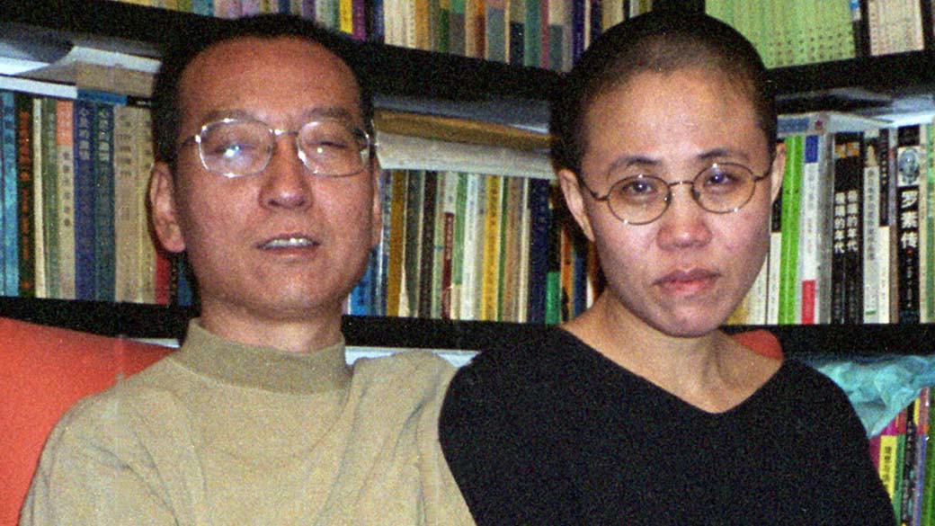O dissidente chinês Liu Xiaobo e sua esposa, Liu Xia