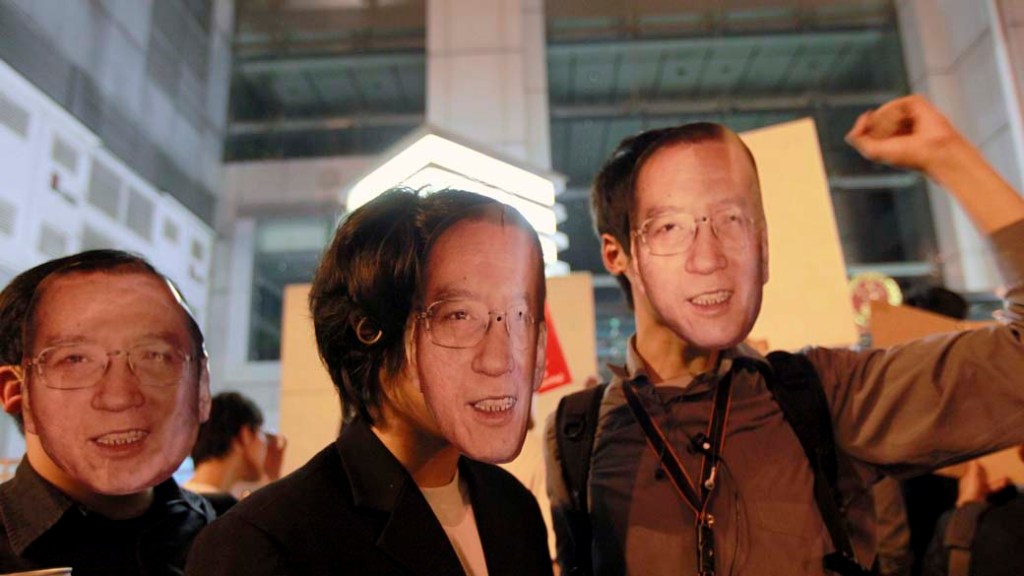 Manifestação em Honk Kong, China, pela libertação de Liu Xiaobo, ganhador do Prêmio Nobel da Paz