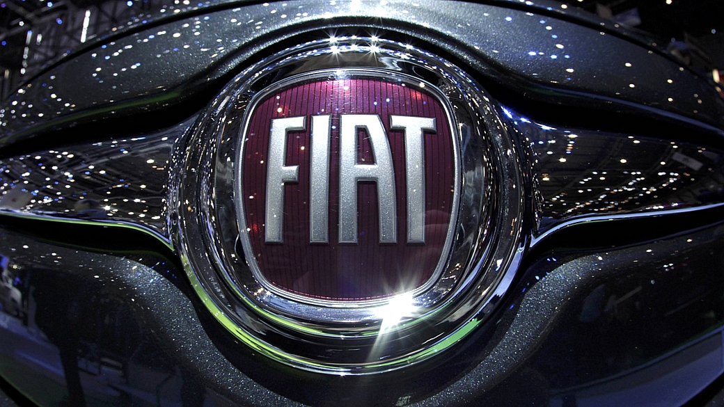 logo em carro da Fiat