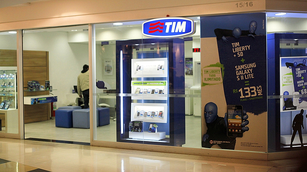 loja da TIM em shopping de São Paulo em julho de 2012