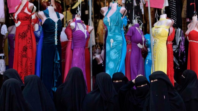 Loja de vestidos femininos em Sanaa, no Iêmen