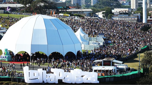 Público durante o Festival Lollapalooza 2014 no Autódromo de Interlagos, em São Paulo