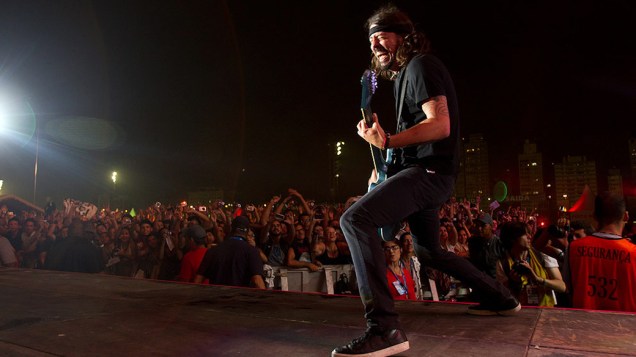 Show do Foo Fighters no primeiro dia do Lollapalooza Brasil, no Jockey Club de São Paulo, em 07/04/2012