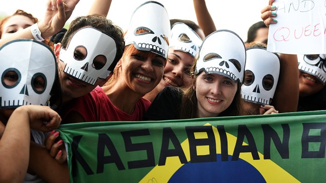 Público durante apresentação do Kasabian no Lollapalooza em São Paulo