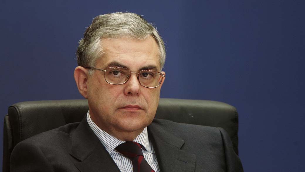 Lucas Papademos, ex-vice-presidente do Banco Central Europeu, em foto de 06/10/2005