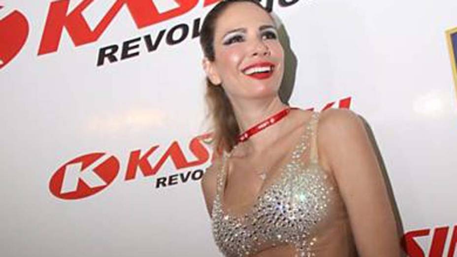 Luciana Gimenez no carnaval de Salvador, em 20/02/2012