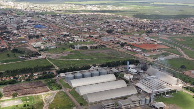 Vista aérea da fábrica da Bunge na cidade de Luis Eduardo Magalhães, Bahia