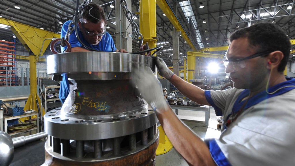 Produção industrial brasileira recuou 0,7% em novembro