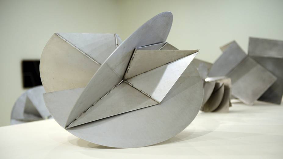 Exposição Lygia Clark: uma retrospectiva em cartaz no Itaú Cultural, na Avenida Paulista
