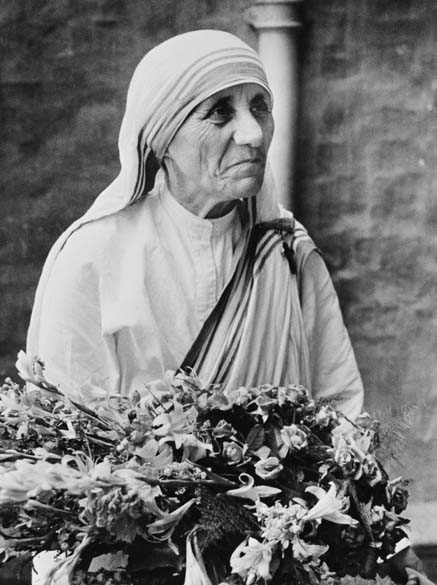 Madre Teresa de Calcutá, cujo nome verdadeiro era Agnes Gonxha Bojaxhiu, nasceu em 26 de Agosto de 2010 em Skopje, na Macedônia